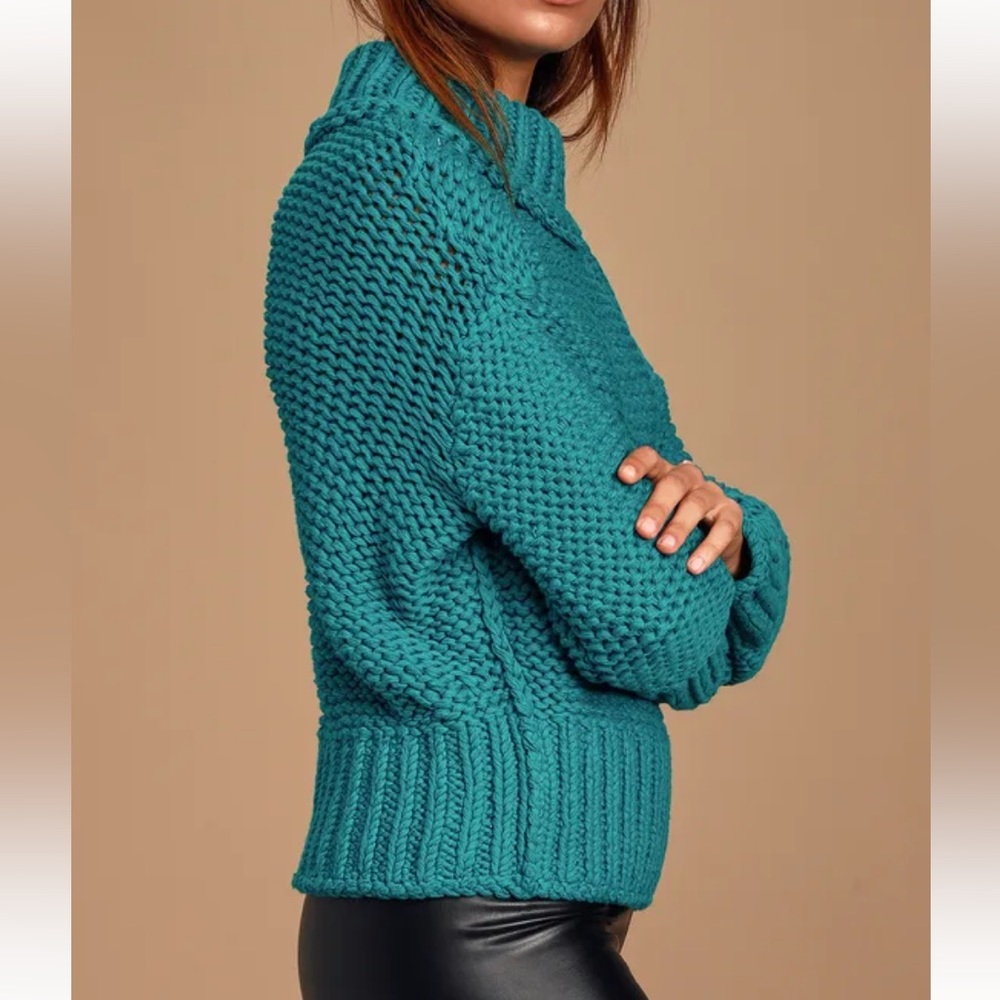 free people blue chunky knit turtle neck